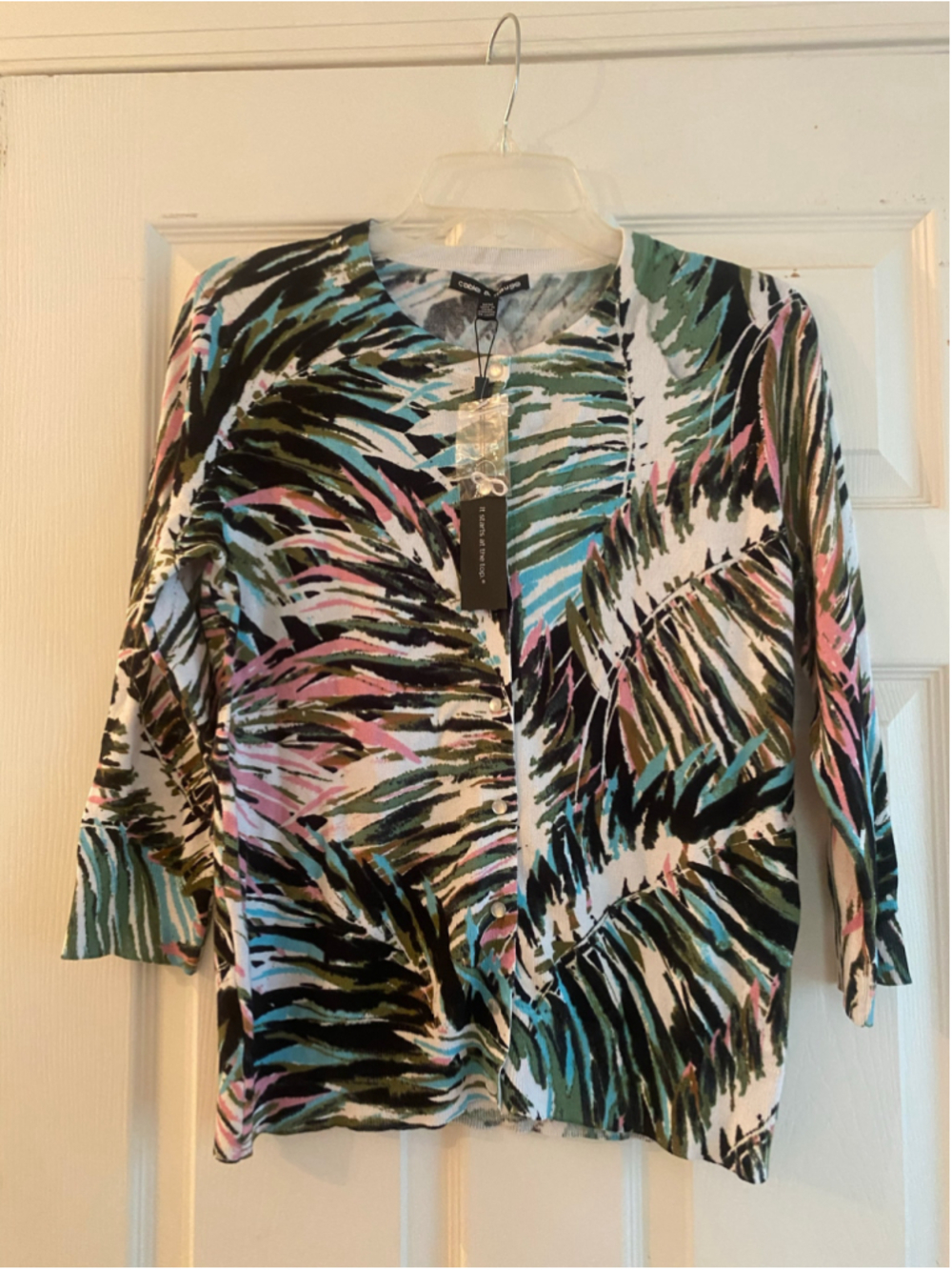 Cable & Gauge Cardigan Sweater - Size M - Tropical Print - NWT